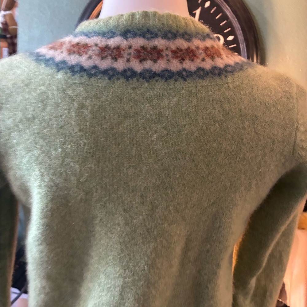 LL Bean Meadow Green Fair Isle Cardigan -Sweaters- SZ Med. Mint! R $175+ - Picture 6 of 12